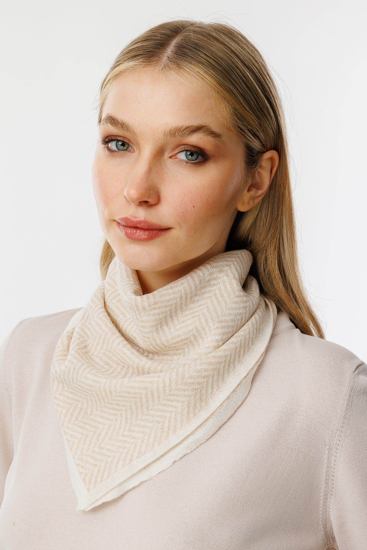 LYCIA SQUARE FOULARD ECRU BEIGE