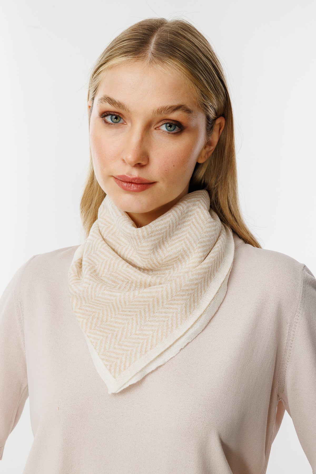 LYCIA SQUARE FOULARD ECRU BEIGE