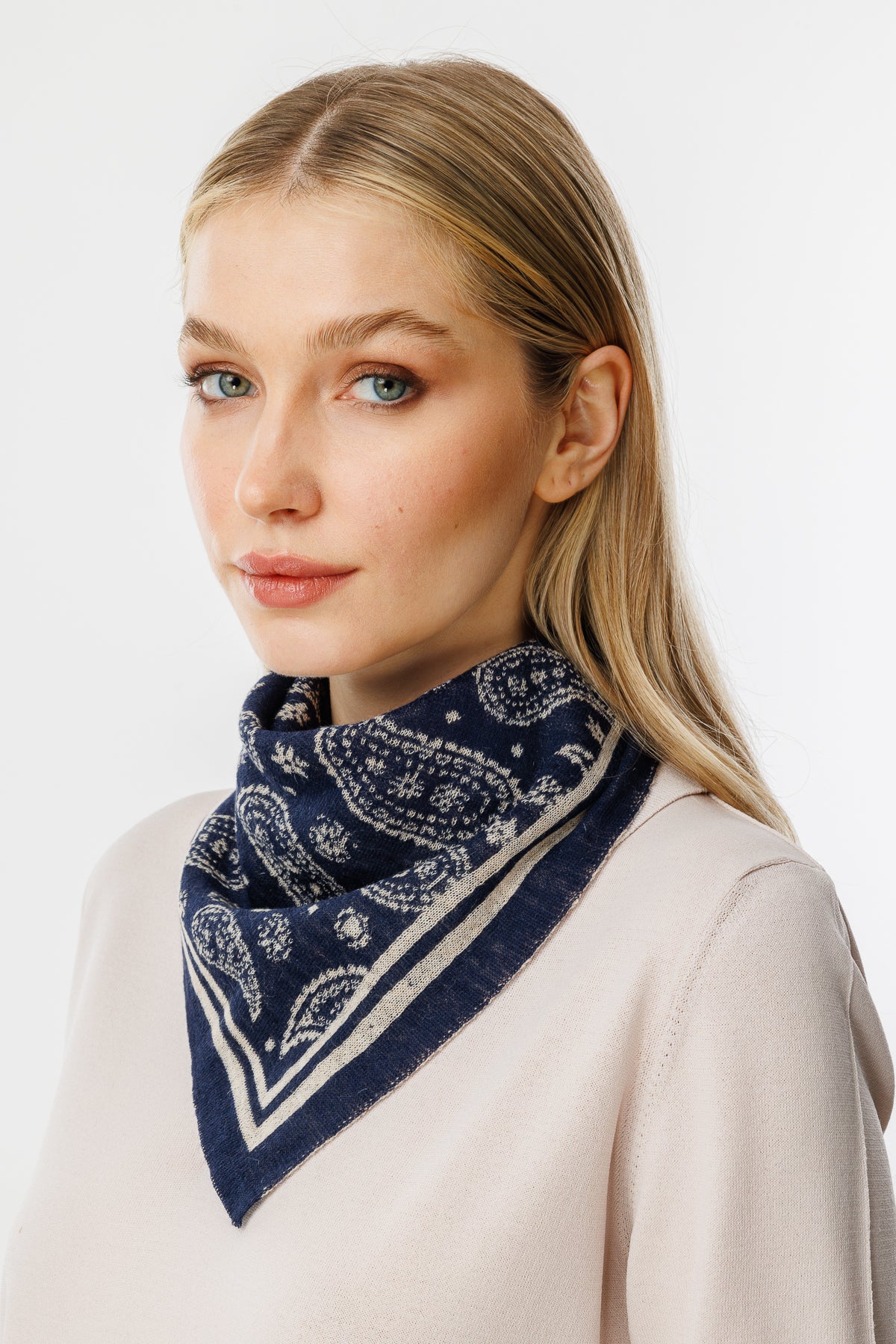 PATARA SQUARE FOULARD NAVY-BEIGE