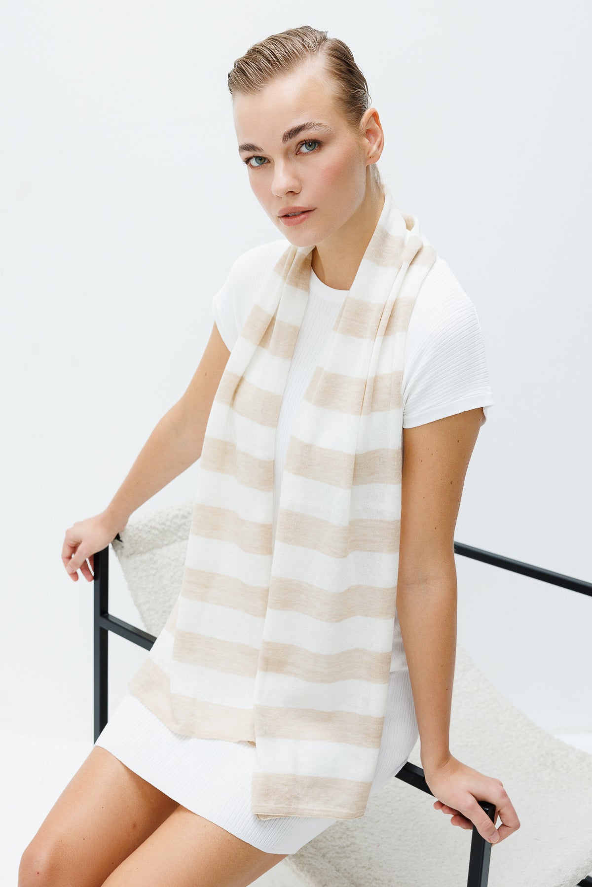 TROIA SCARF ECRU-BEIGE