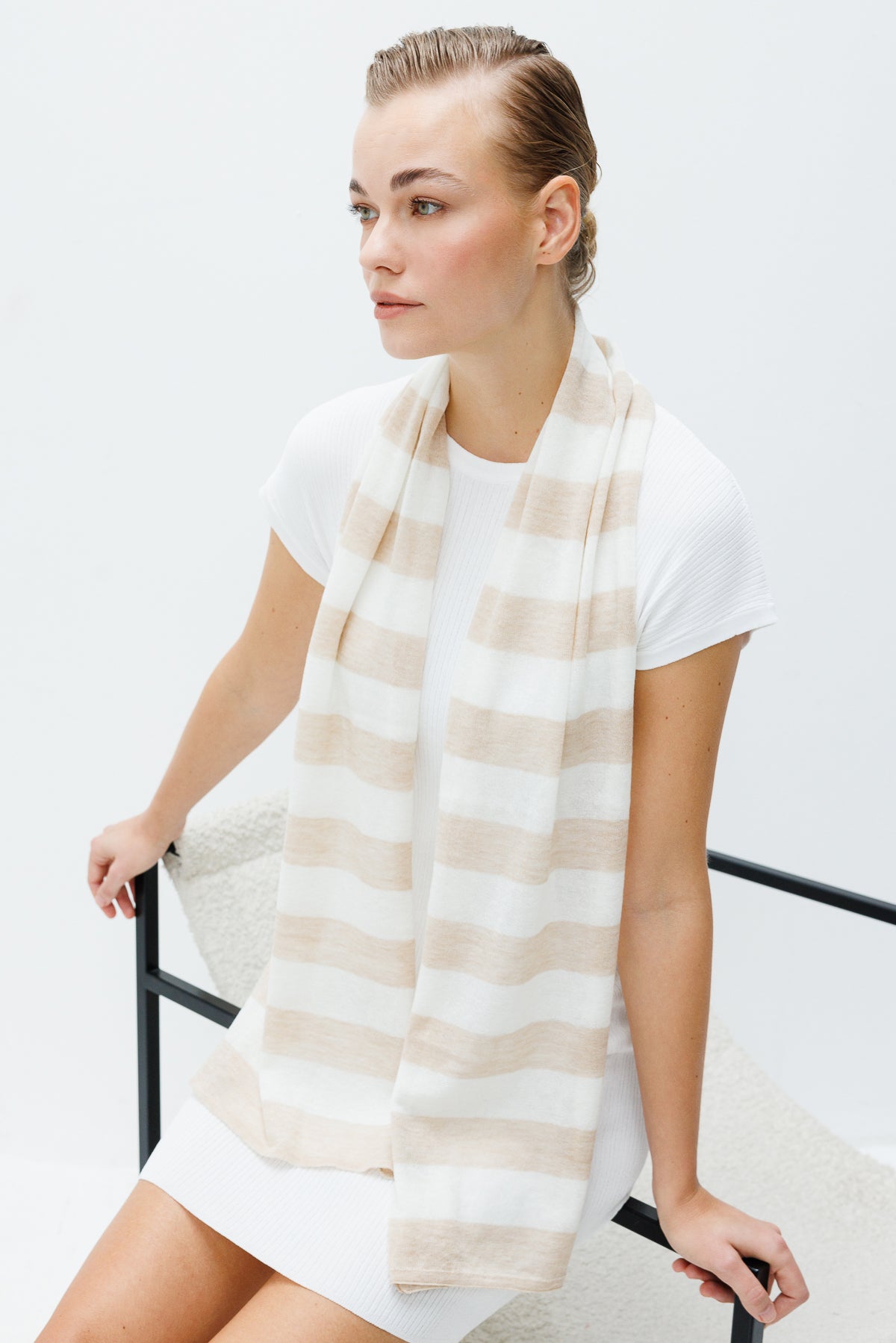 TROIA SCARF ECRU-BEIGE