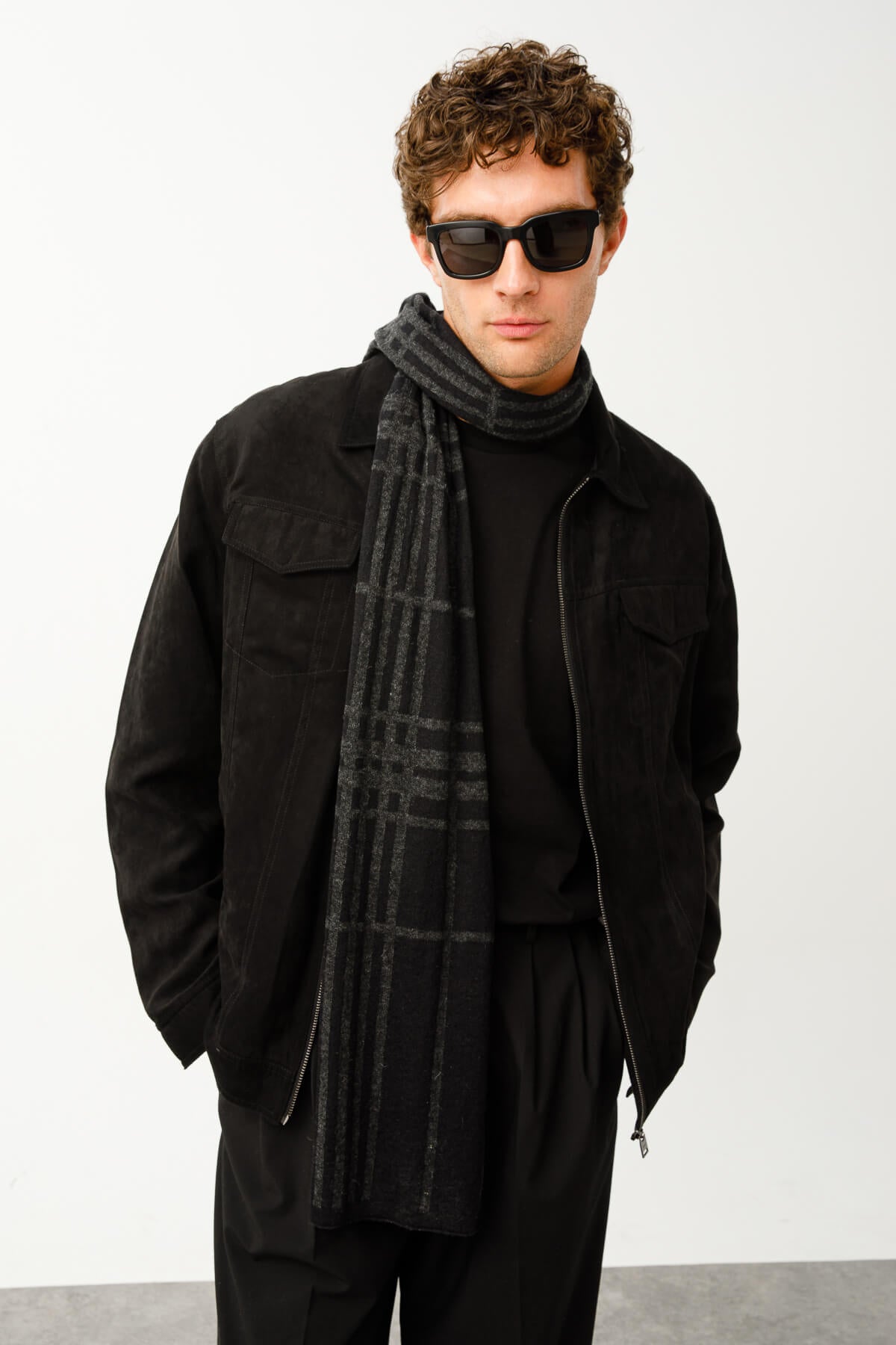 MEN GALATIA SCARF BLACK-GREY