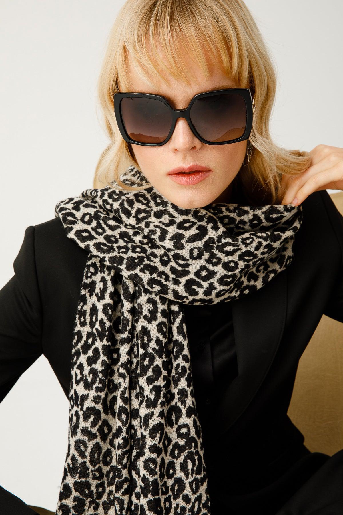 LEOPARD SHAWL BLACK-BEIGE